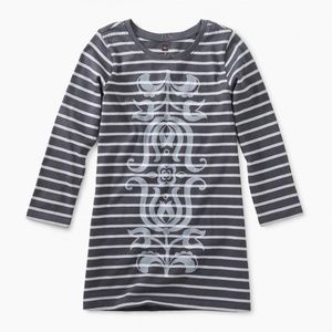 EUC Tea Collection Folk Floral Graphic Dress, size 8